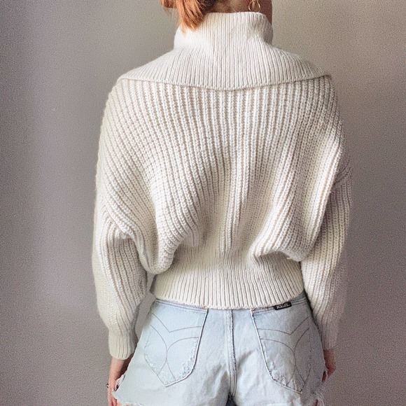 H&M Cream White Collared Rib Knit Pullover Sweater - Picture 4 of 7